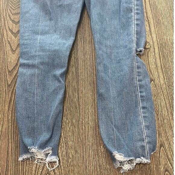 Abercrombie & Fitch Ankle Jeans High Rise Distressed Button Fly Blue Size 28/6 - Picture 9 of 11